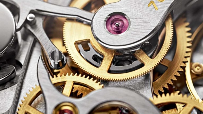 “Gear Design ฟันเฟืองเวลา กลไกแห่งศิลปะและวิทยาศาสตร์เบื้องหลังการบอกเวลา”