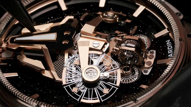ความเหนือชั้น 3 ประการของ Ulysse Nardin Freak