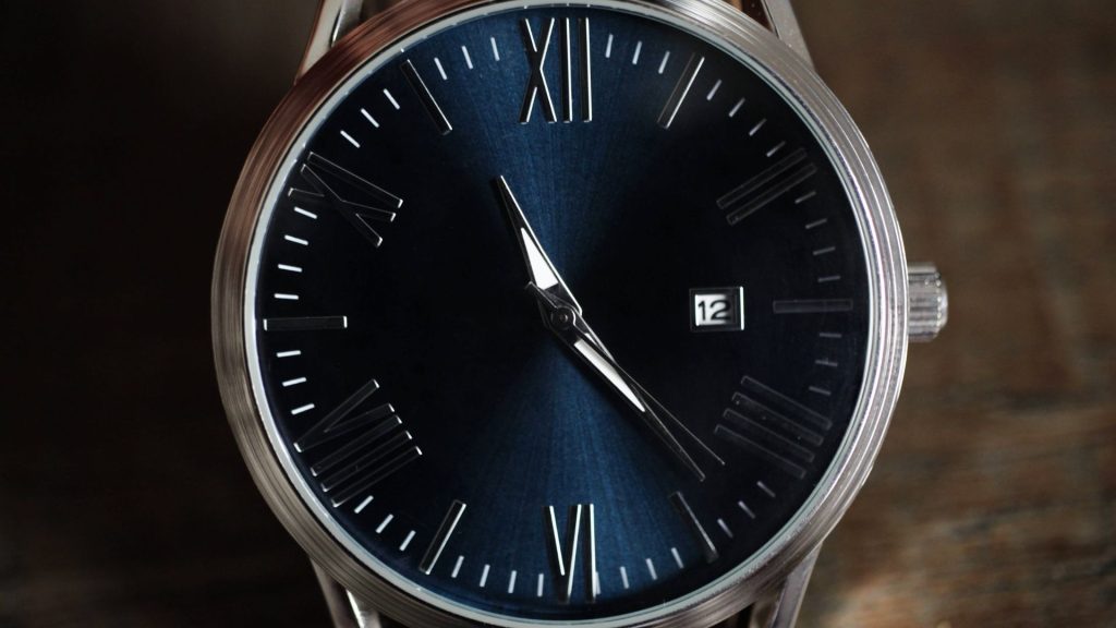 Essential Tips to Prevent Moisture in Watches