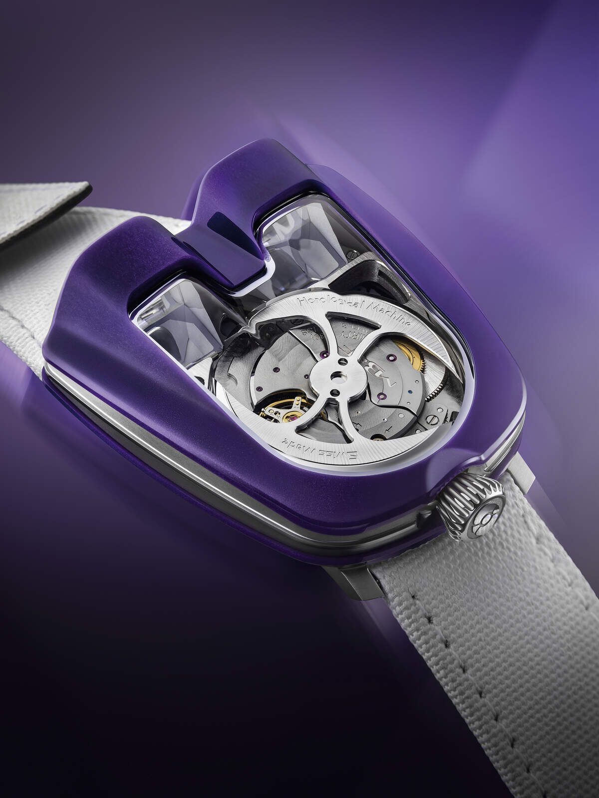 MB&F HM8 Mark 2 Purple: เมื่อซูเปอร์คาร์โลดแล่นบนข้อมือ