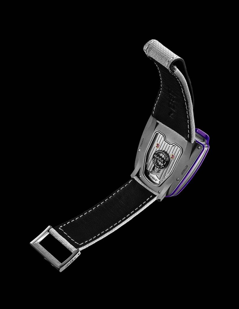 MB&F HM8 Mark 2 Purple: เมื่อซูเปอร์คาร์โลดแล่นบนข้อมือ