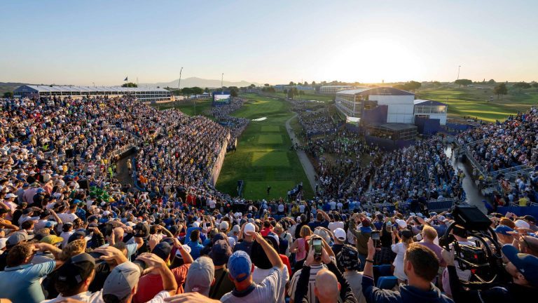 Ryder Cup เมื่อกอล์ฟเปลี่ยนจากกีฬาของคนคนเดียวเป็นการต่อสู้เพื่อเกียรติยศของทีม