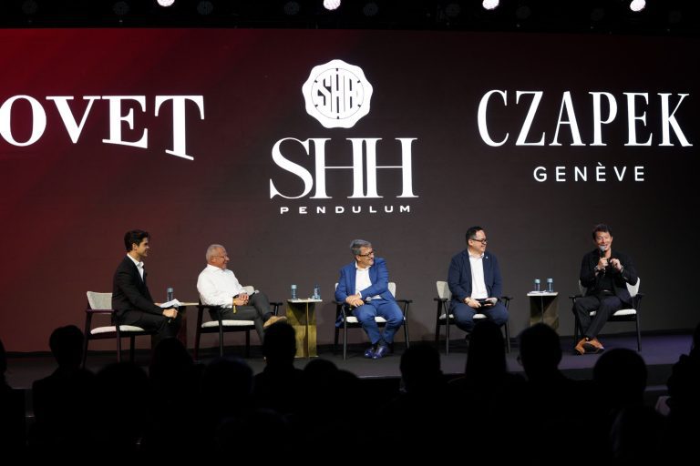 The Evolution of Product Development: เส้นทางอนาคตแบรนด์นาฬิกาอิสระ Bovet, Czapek & Cie และ SHH Pendulum โดย Revolution