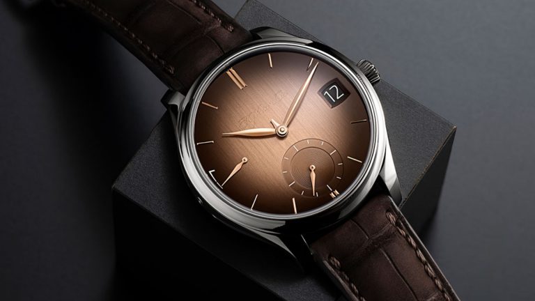 H. Moser & Cie. เปิดตัว Endeavour Perpetual Calendar Smoked Salmon ตัวเรือนไวท์โกลด์