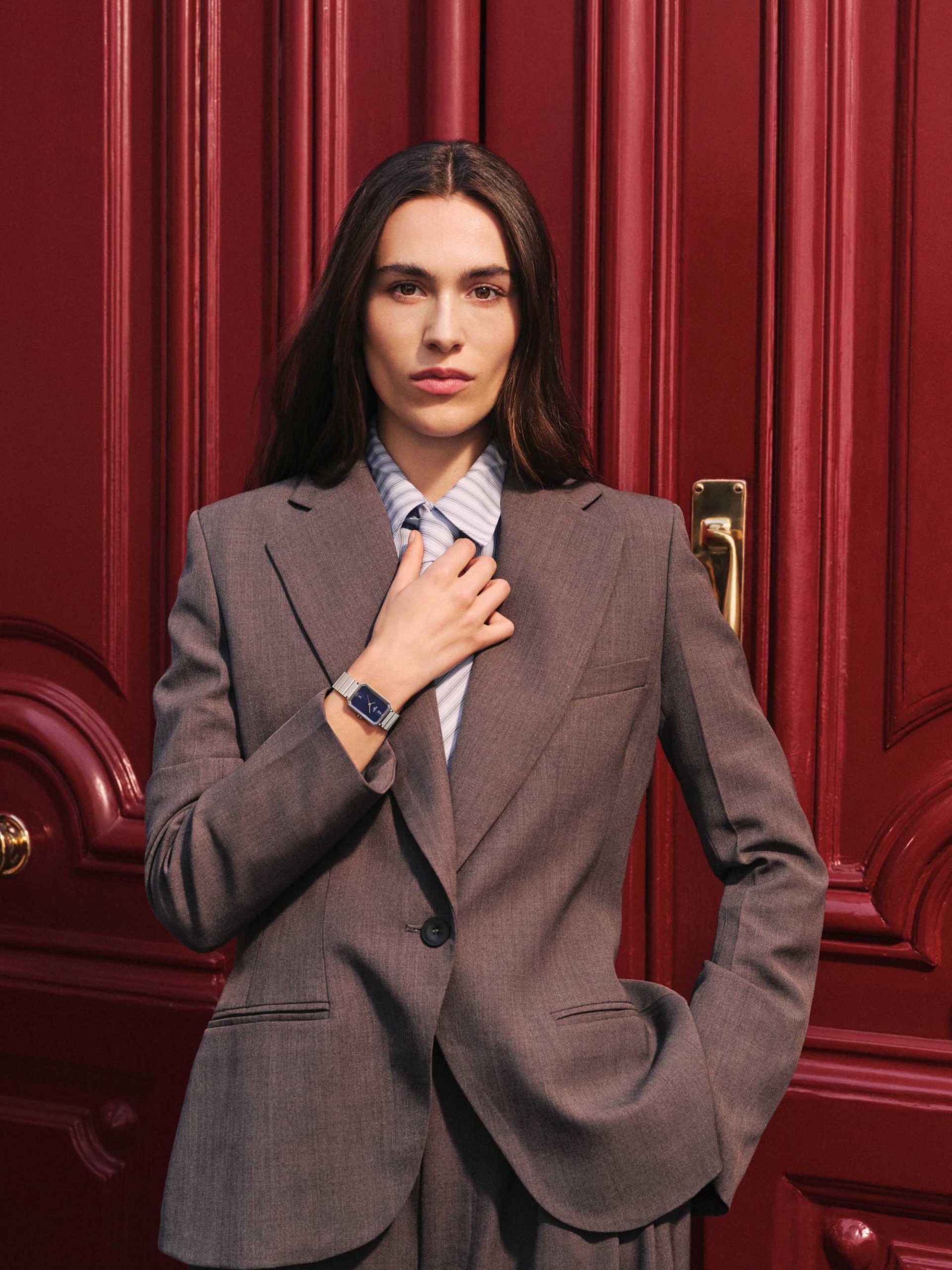 Tissot SRV นาฬิกาผู้หญิง 