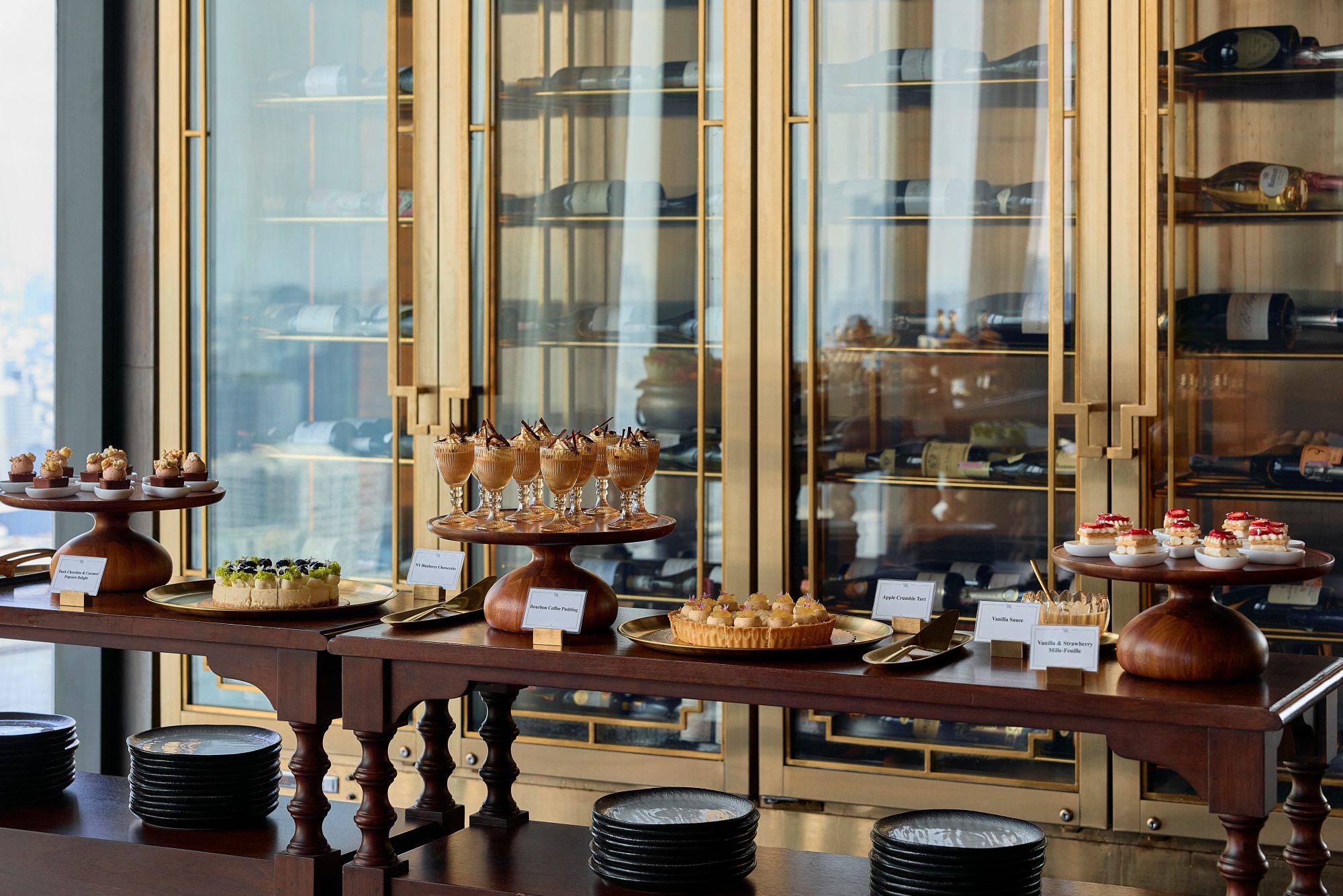 Surf & Turf Semi Buffet Bull & Bear