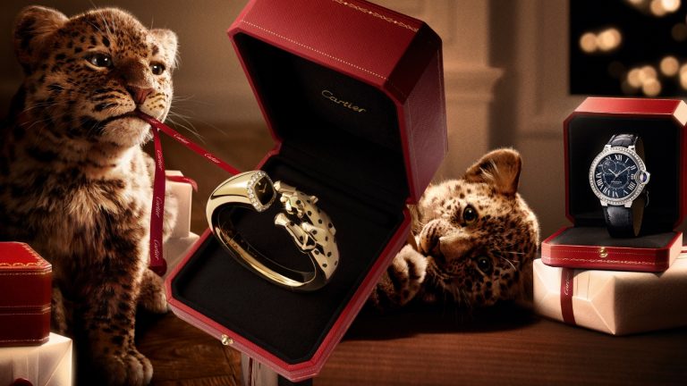 Cartier เปิดตัวแคมเปญส่งท้ายปี 2025 พบกับเหล่าเสือแพนเตอร์ตัวน้อยบุกบูติค 13 รูว์ เดอ ลา เป ในค่ำคืนแห่งความมหัศจรรย์