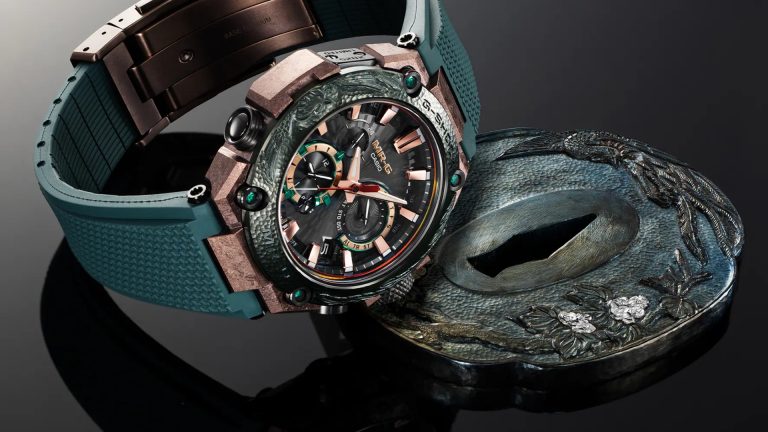 Casio G-Shock MRG-B2000KT-3A จิตวิญญาณแห่งเกราะซามูไรและดอกไม้แห่งชัยชนะ