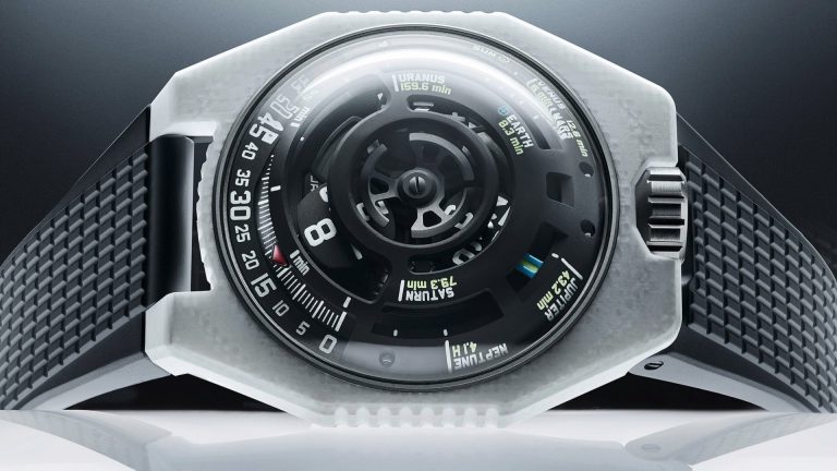 URWERK เปิดตัว UR-100V LightSpeed Ceramic วัสดุคอมโพสิตใหม่ที่แข็งแกร่งกว่าเดิม