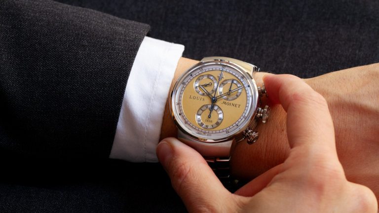 ย้อนรอยประวัติศาสตร์ปี 1816 กับ Louis Moinet Chronograph รุ่นพิเศษในเฉดสีแชมเปญ
