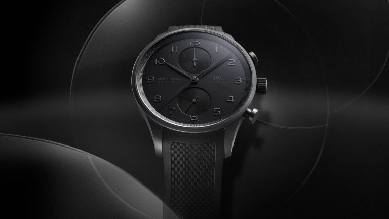 IWC Portugieser Chronograph Ceratanium การกลับมาอย่างสง่างามภายใต้รูปลักษณ์สีดำสุดเท่