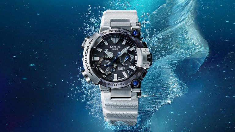เมื่อประกายเยือกแข็งของขั้วโลกใต้ หลอมรวมเป็นศิลปะแห่งเวลาบน G-SHOCK MR-G FROGMAN (รุ่น MRG-BF1000EB-1ADR)