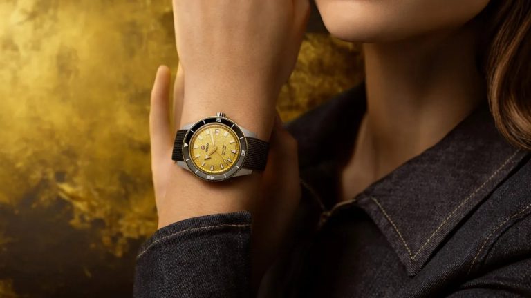 Rado Captain Cook ปรับลุคใหม่ ในตัวเรือนขนาดกลาง 39 มม. ชูจุดเด่นด้วยหน้าปัดสีทองเท็กซ์เจอร์ผงเพชรประกายระยิบระยับ