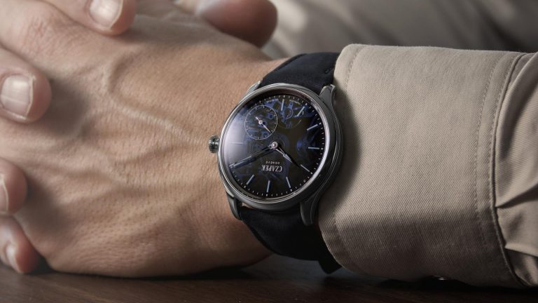 Czapek เผยโฉม Promenade Transparencies Aqua Blue
