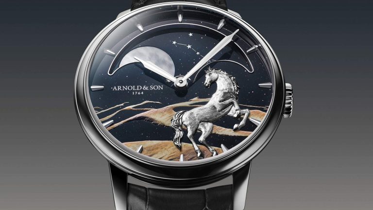 Arnold & Son Perpetual Moon 41.5 Platinum “Horse of the Dunes” ศิลปะแห่งเวลาที่ผลิตจำกัด 8 เรือน