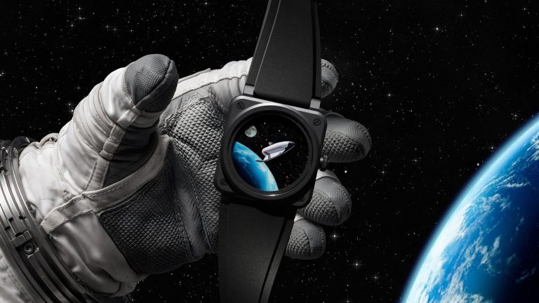Bell & Ross BR-03 Space Mission เมื่อนาฬิกาทรงสี่เหลี่ยมหน้าปัดห้องนักบิน ถอดเข็มออกแล้วย้ายไปอยู่ในอวกาศ